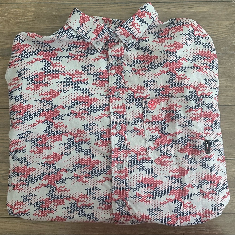 Ariat FR Red and Blue Hexagon Shirt Size XXL Tall Very Nice‎